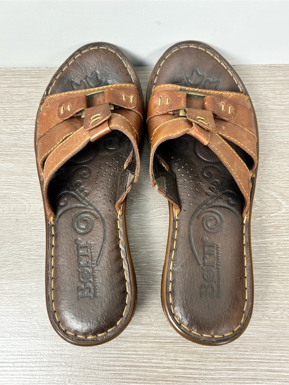 Born Women’s Brown Leather Slide Sandals
